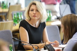 Zmiana definicji gwałtu przegłosowana. "Mężczyzna na przegranej pozycji"