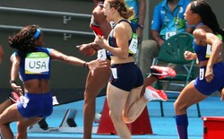 Dramat Amerykanek w sztafecie 4x100 m. Fawortyki zgubiły pałeczkę, Polki daleko w eliminacjach