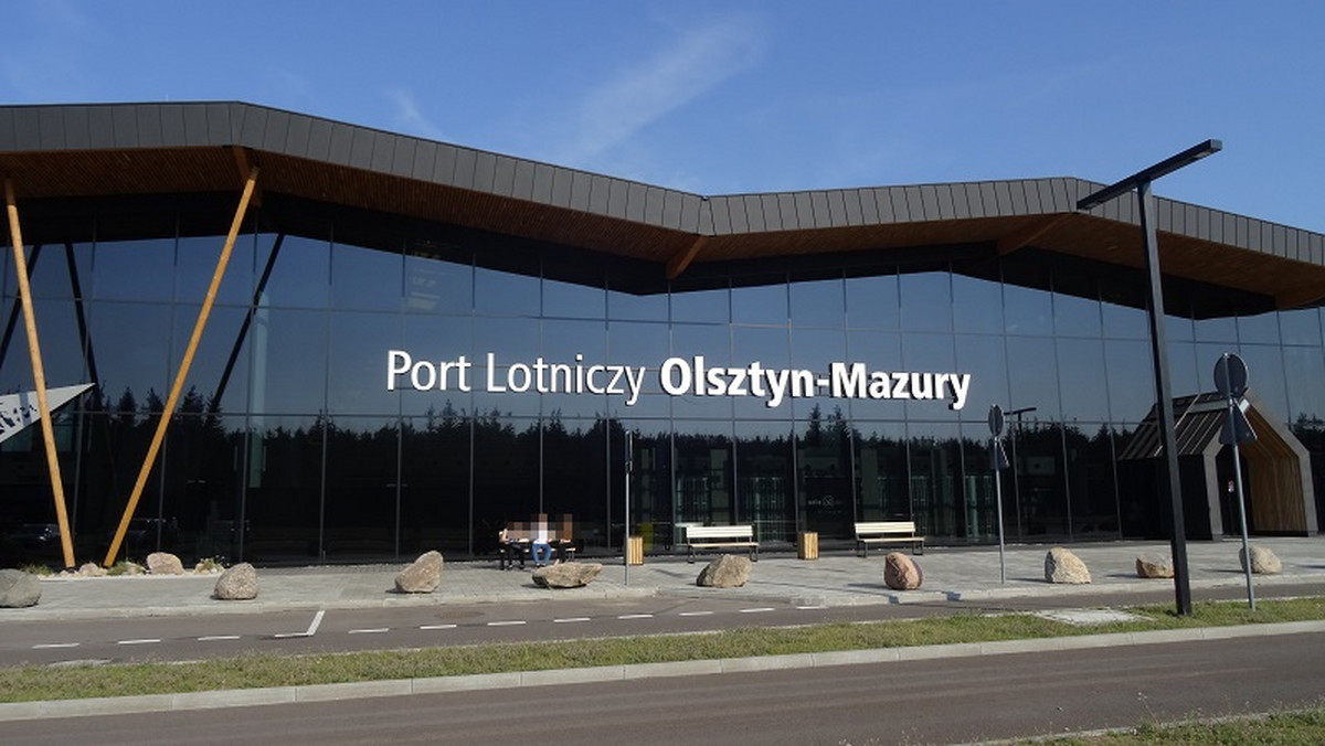 Warmińsko–mazurskie międzynarodowe lotnisko w Szymanach nie zwalnia tempa. Właśnie odprawiło 50-tysięcznego pasażera. A władze portu już zachęcają do zakupu biletów na planowane loty do Skandynawii.