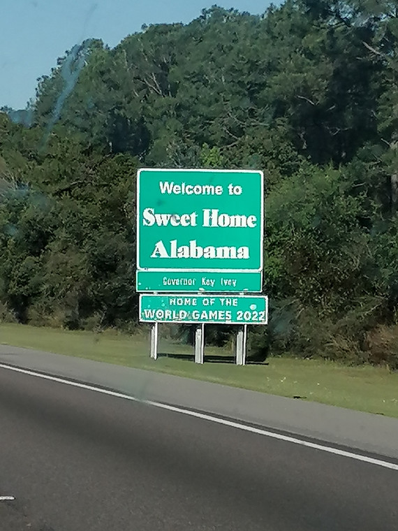 Wjeżdżając do Alabamy, powitał nas napis "Sweet Home Alabama"