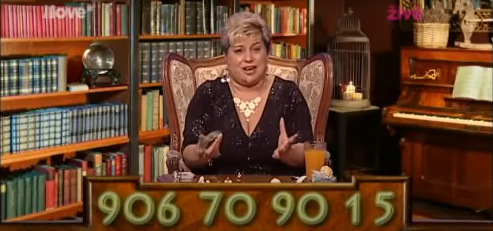 Svet ezoteriky navždy opustila milovaná veštica Jana Demeterová.