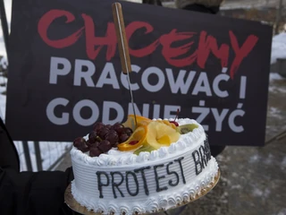 Łomża, protest przedstawicieli branży weselnej przeciwko lockdownowi, 1.02.2021