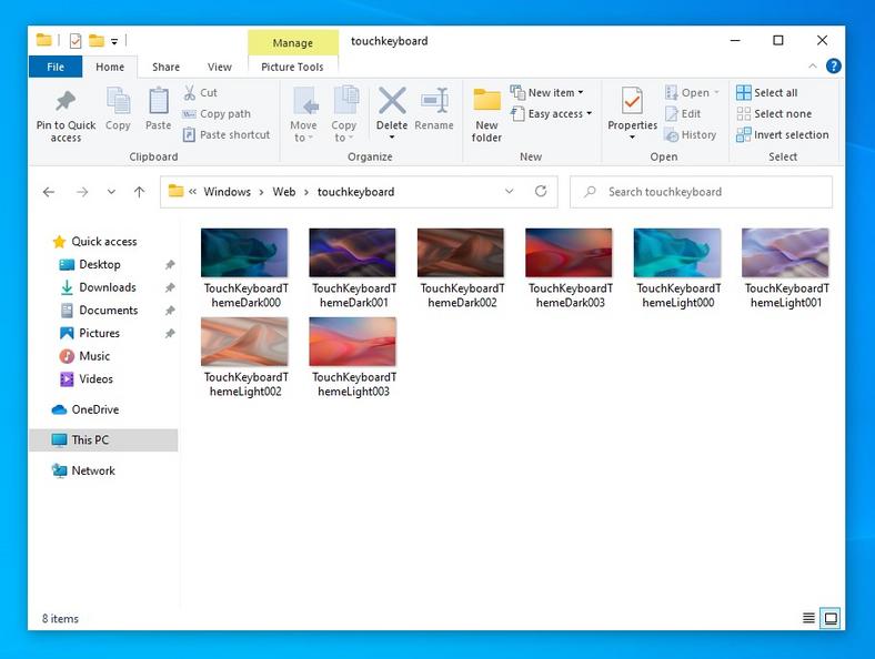 Folder związany z motywami dla klawiatury dotykowej z Windows 10