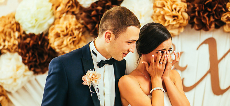 Jak wzruszyć wszystkich do łez na weselu? Kilka fajnych pomysłów