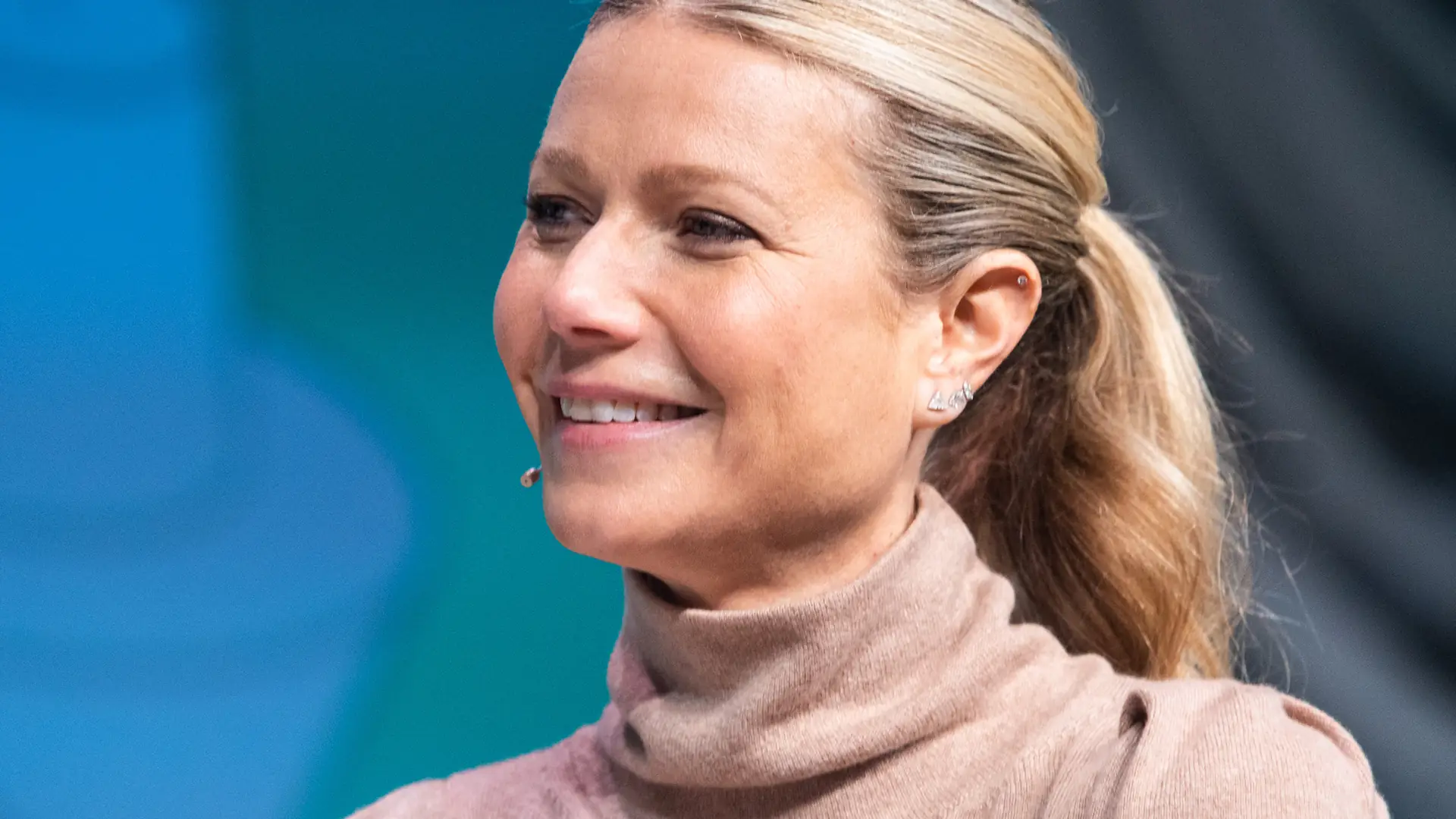 Gwyneth Paltrow opublikowała zdjęcie z córką, wbrew woli dziewczyny. Miała do tego prawo?