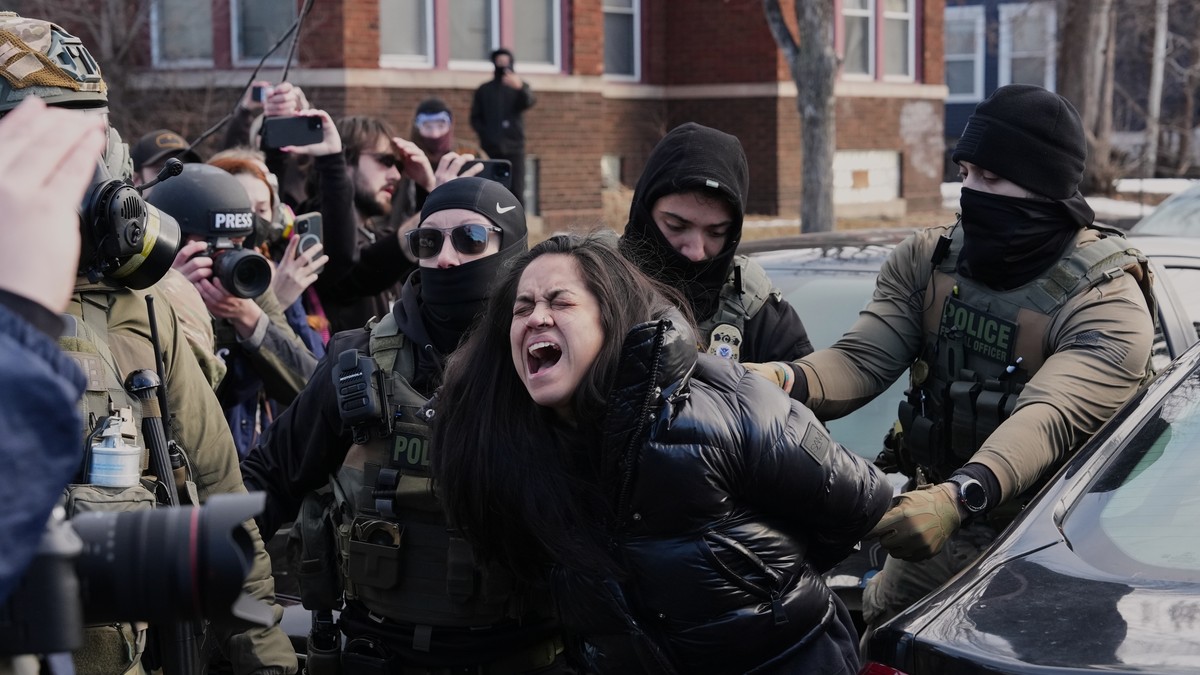 Agenti ICE u Mineapolisu