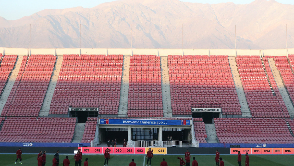 Dziś budzi przede wszystkim sportowe emocje, lecz jeszcze niedawno Stadion Narodowy w Santiago de Chile był dla świata, a zwłaszcza dla Chilijczyków, synonimem terroru.