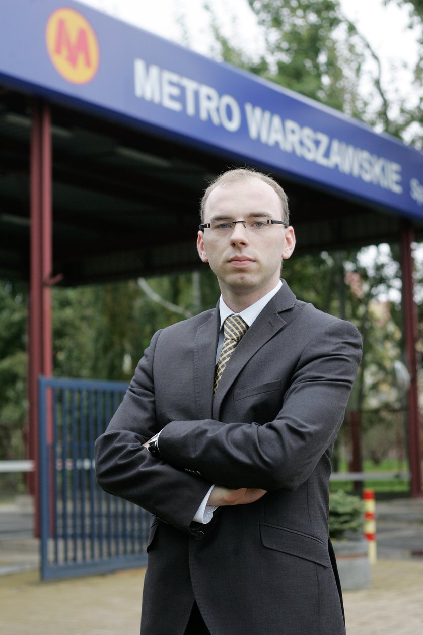 Paweł Siedlecki z biura prasowego Metra Warszawskiego