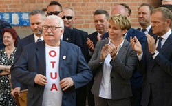 Wałęsa: Nie mogę pozwolić na to, aby naszą walkę, nasze efekty, paru ludzi zniszczyło