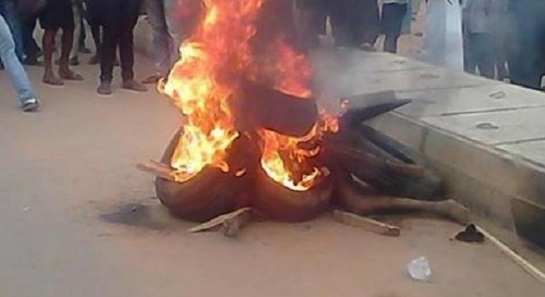 Zimbabwean woman burnt alive over false accusation.