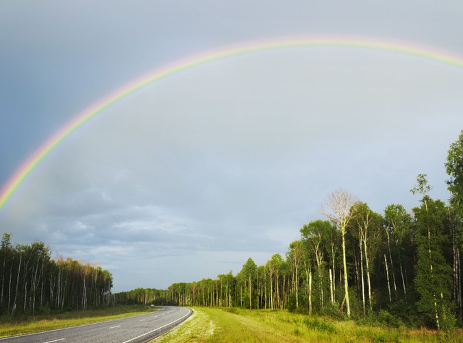 Widzisz tęczę lub aureole wokół światła?