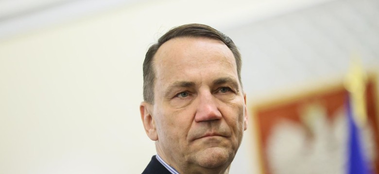 Sikorski reaguje na zmasowany atak na Ukrainę. "Powinniśmy odpowiedzieć"