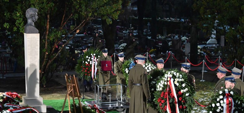 Pogrzeb Maurycego Mochnackiego na Powązkach Wojskowych