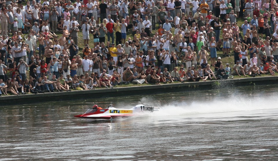 KRAKÓW ZAWODY RED BULL 3 D RACE