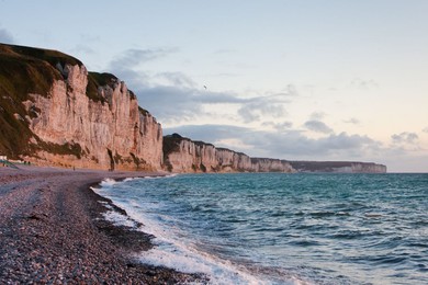 Poważne utrudnienia w tunelu pod kanałem La Manche. "Wszystkie podróże odwołano"