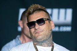 27 sekund - tyle trwała pierwsza walka Popka na gołe pięści [WIDEO]