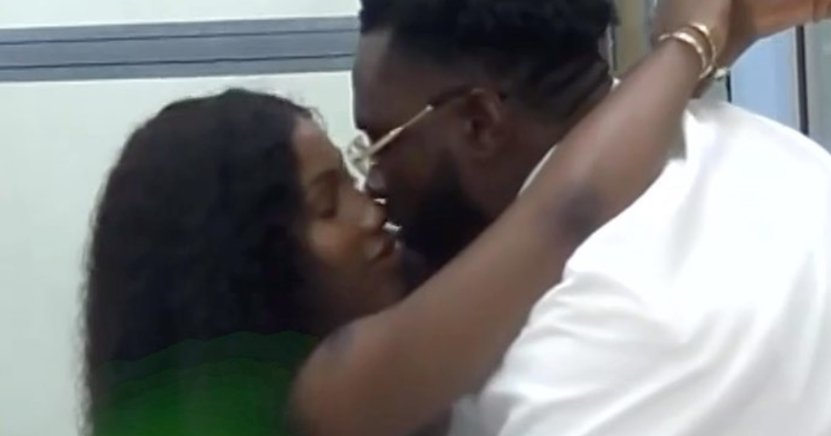 Mercy and Pere seal it off with a kiss on ‘BBNaija All Stars’