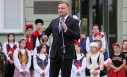Prezydent: Polska nie może być państwem taniej siły roboczej
