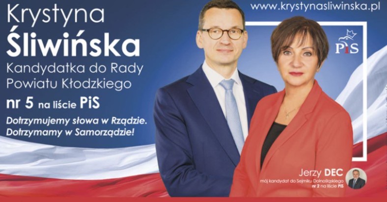 Pomysłodawczyni "Przystanku" Krystyna Śliwińska z premierem Mateuszem Morawieckim. Materiał wyborczy Prawa i Sprawiedliwości z wyborów samorządowych w 2018 r.