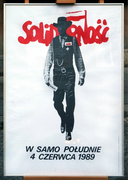 Reprodukcja plakatu wyborczego "1989" autorstwa Tomasza Sarneckiego