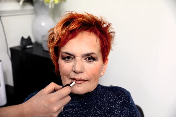 Tamne senke za spuštene kapke