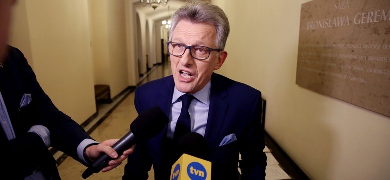 Nowoczesna chce odwołania Piotrowicza z funkcji szefa sejmowej komisji. Gasiuk-Pihowicz wyciągnęła sprawę księdza i pedofilii