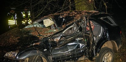 Potworny wypadek na Mazowszu. Nie żyją dwie osoby. FOTO