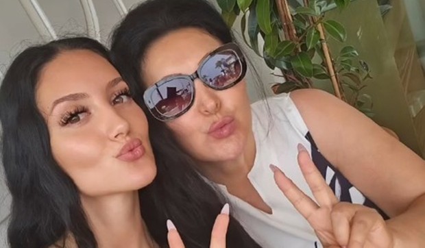 Dragana Mirković sa ćerkom