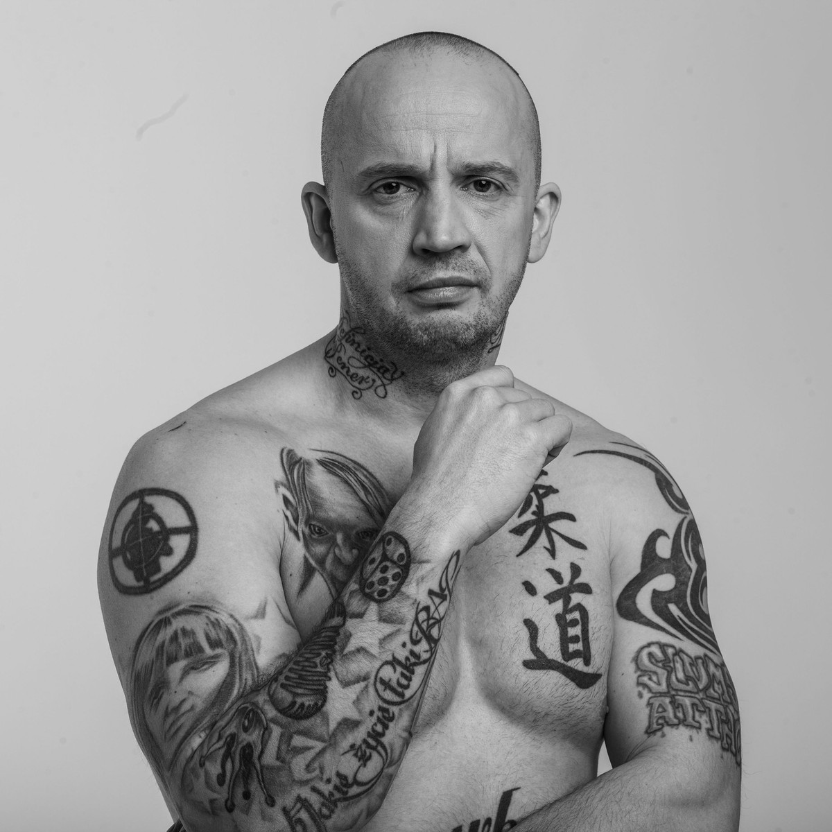 Peja znów podbił Olis. W zestawieniu wysyp polskich nowości