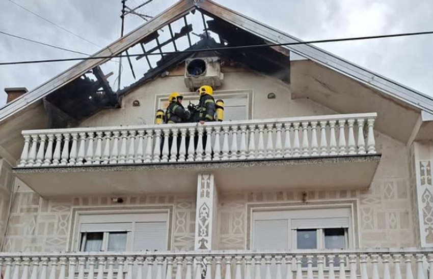 Zapalio se krov u Požarevcu nakon udara groma
