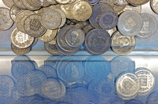 Internetowe poszukiwania franka, czyli wysyp kantorów online