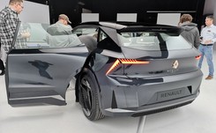 Nowe Renault Scenic to trzęsienie ziemi. Ładnie nas Francuzi urządzili