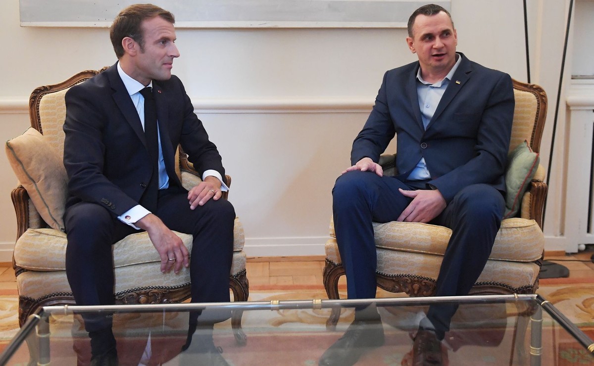 Emmanuel Macron i Ołeh Sencow