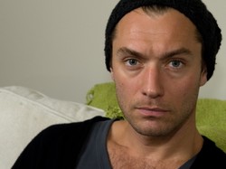 Jude Law popłynie z Drakulą