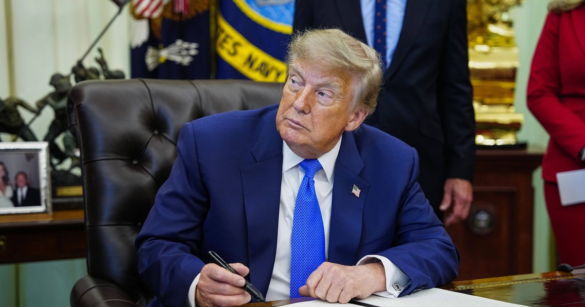 Z Białego Domu płyną sprzeczne komunikaty. "USA Trumpa nie mają żadnej strategii"