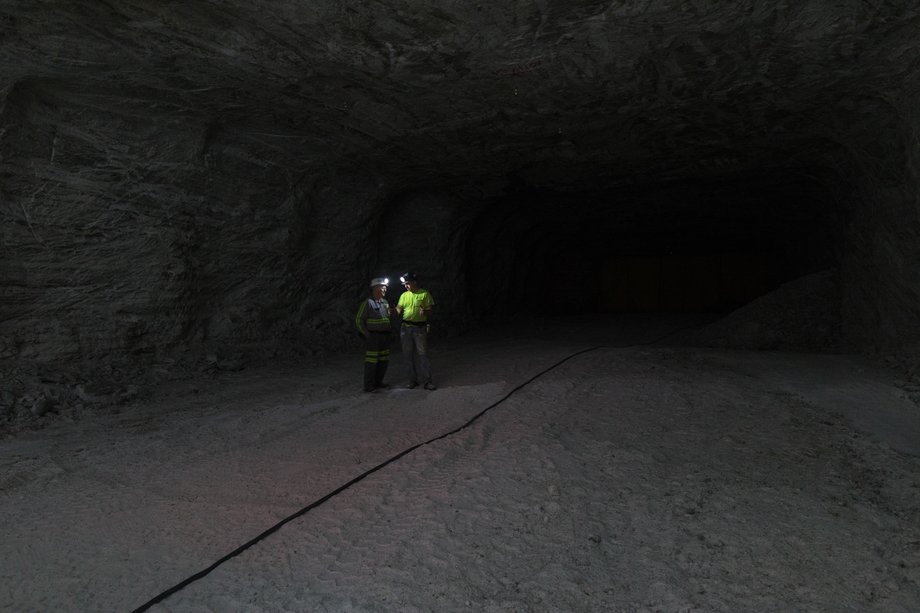 Inside the mine it's "pitch black," Rhodes said. Luckily, his powerful photo gear was able to bring the area to life. He used the Canon 1DX camera and two Profoto AcuteB 600s, an on-location lighting setup, to capture the interior.