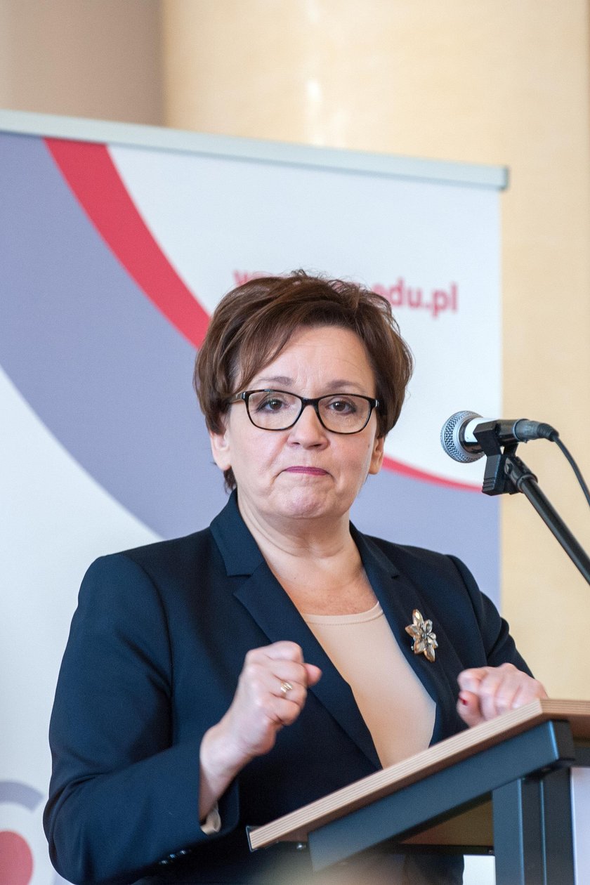 Będzie dymisja minister edukacji? Solidarność ma jej dość!