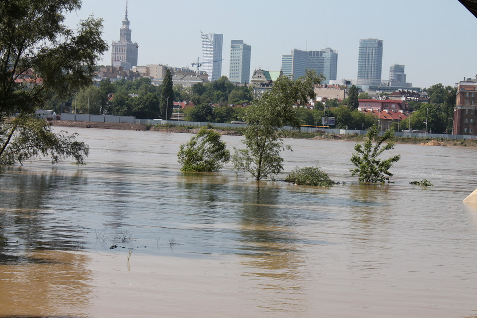 Fala powodziowa w Warszawie