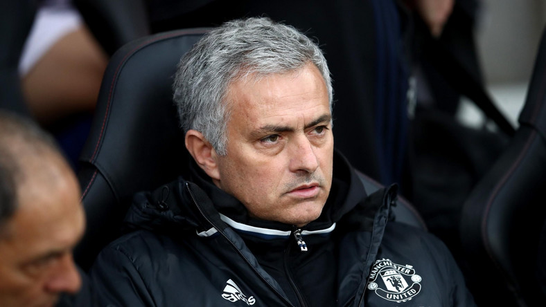 Menedżer Manchesteru United Jose Mourinho nie zgodził się na pomysł, by Czerwone Diabły przeprowadziły otwarty trening przed finałem Ligi Europy przeciwko Ajaksowi Amsterdam. Zdaniem stacji ESPN Portugalczyk obawiał się podejrzenia przez przeciwników taktyki przygotowywanej na te spotkanie.