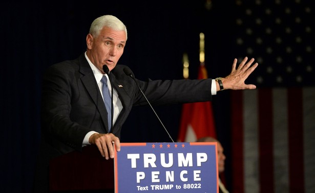 Pence zapewnia Guaido o pełnym poparciu Trumpa