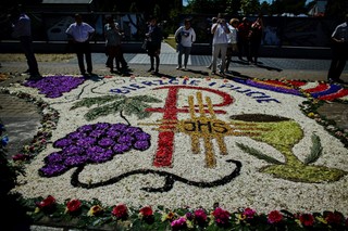 Tradycja kwiatowych dywanów w Spycimierzu zostanie wpisana na listę UNESCO