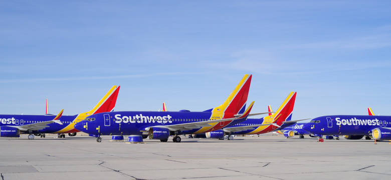 Linie Southwest Airlines odwołały tysiące lotów. Dziesiątki tysięcy pasażerów koczują na lotniskach