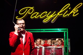 Komu by jeszcze dokopać? „Zaklęte rewiry' wracają na scenę Teatru WARSawy