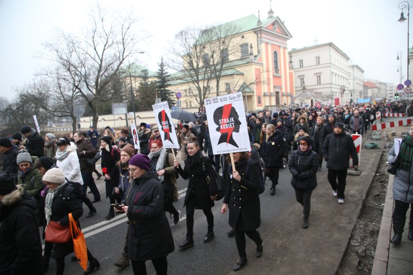 czarny protest