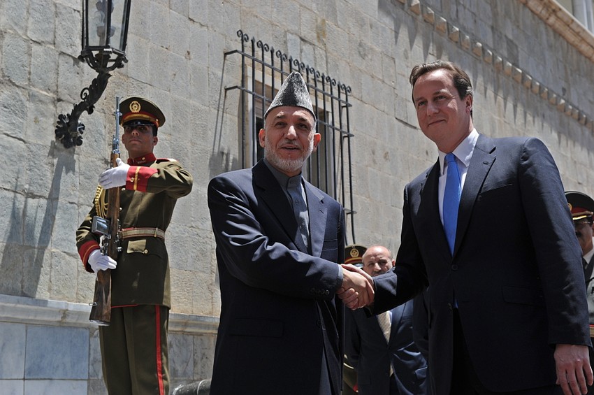 Kameron i Karzai tokom posete Avganistanu
