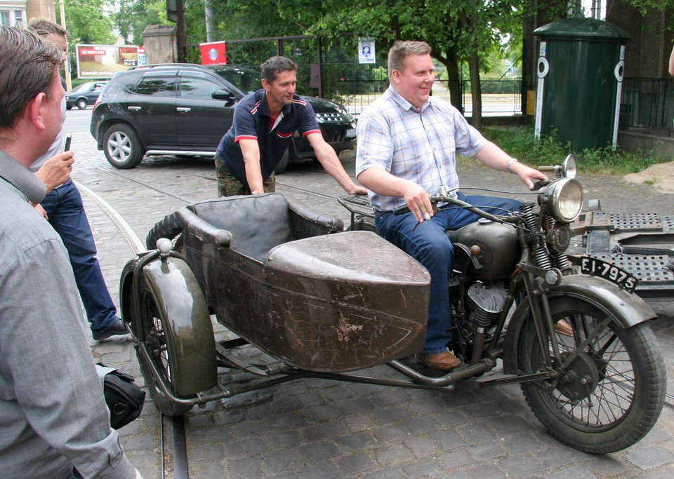 SZCZECIN MUZEUM TECHNIKI I KOMUNIKACJI SAMOCHODY