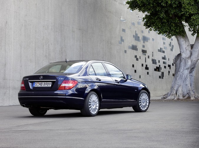 Hit Mercedesa na nowo