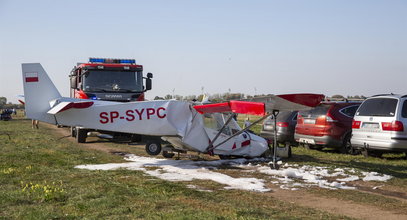 O krok od tragedii podczas zwodów lotniczych w Łomży. Samolot spadł na samochody