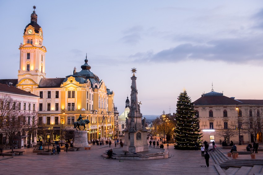 Grad Harkanj se nalazi oko 20 kilometara od slavnog Pečuja