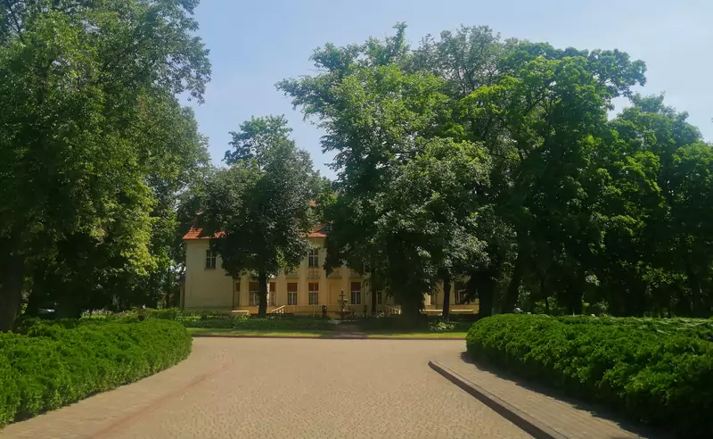 Współczesny widok pałacu Biedermanna